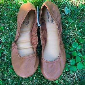 Brown Flats -Faded Glory